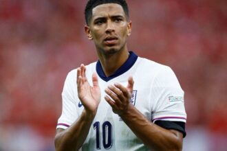 Pris en photo avec Bellingham en vacances : il rêve de rejoindre le Real Madrid