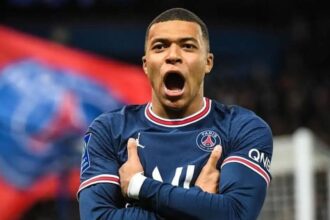 L'origine insolite de la célébration emblématique de Kylian Mbappé